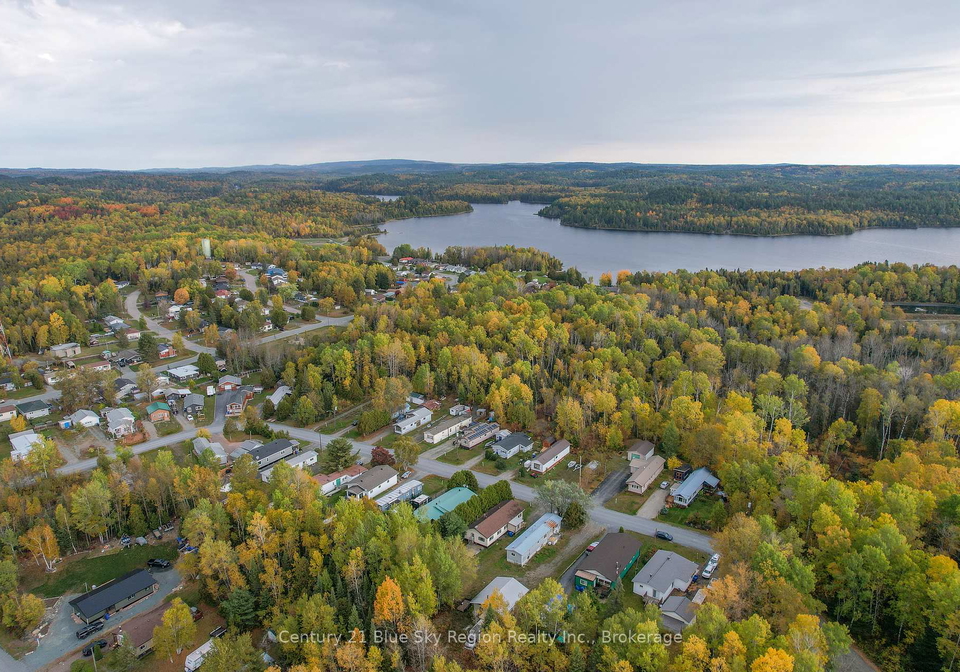 25-hillcrest-drive-temagami-ontario-x12446319