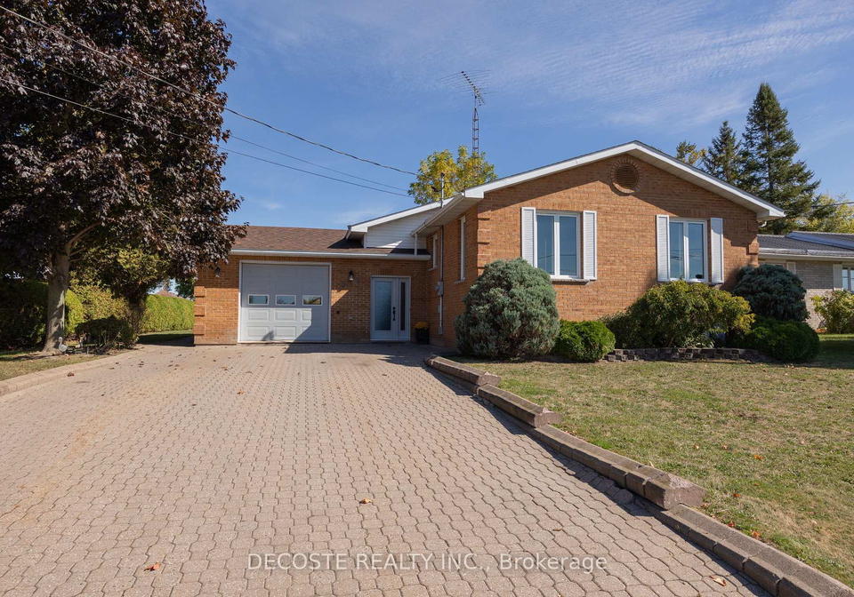 515-tobin-street-north-glengarry-ontario-x12446645