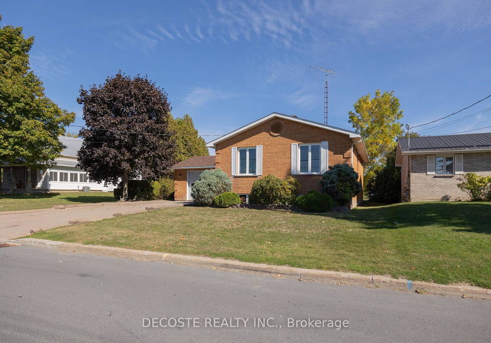 515-tobin-street-north-glengarry-ontario-x12446645
