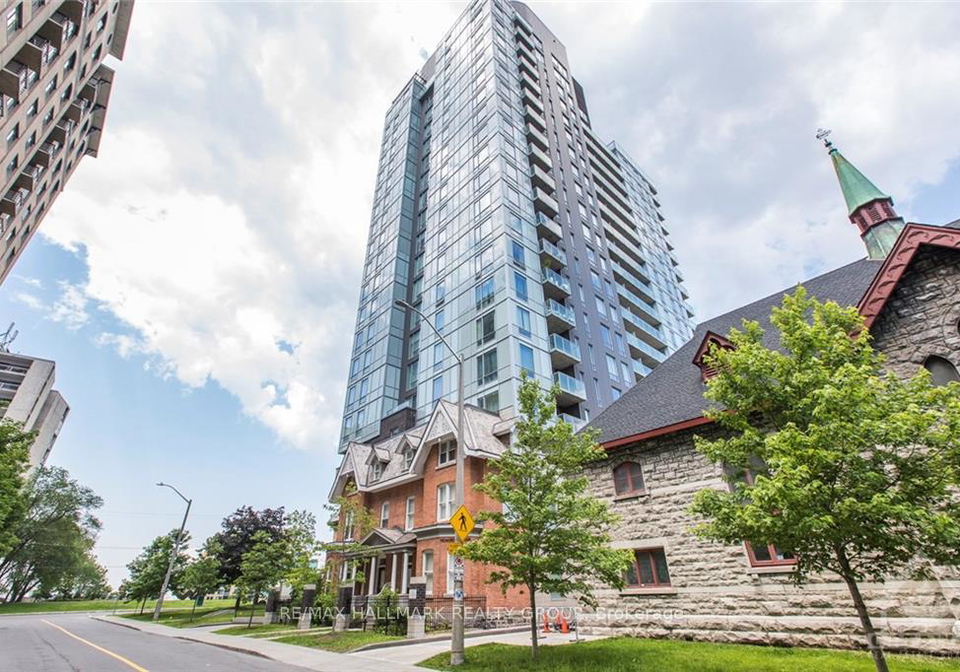 428-sparks-street-ottawa-ontario-x12446744