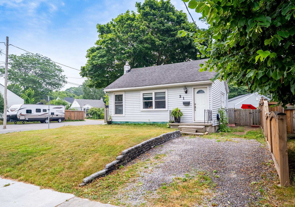 21-lavinia-street-port-hope-ontario-x12446759