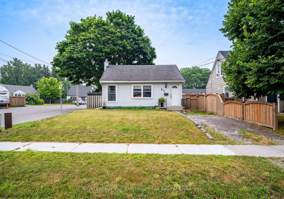 21-lavinia-street-port-hope-ontario-x12446759