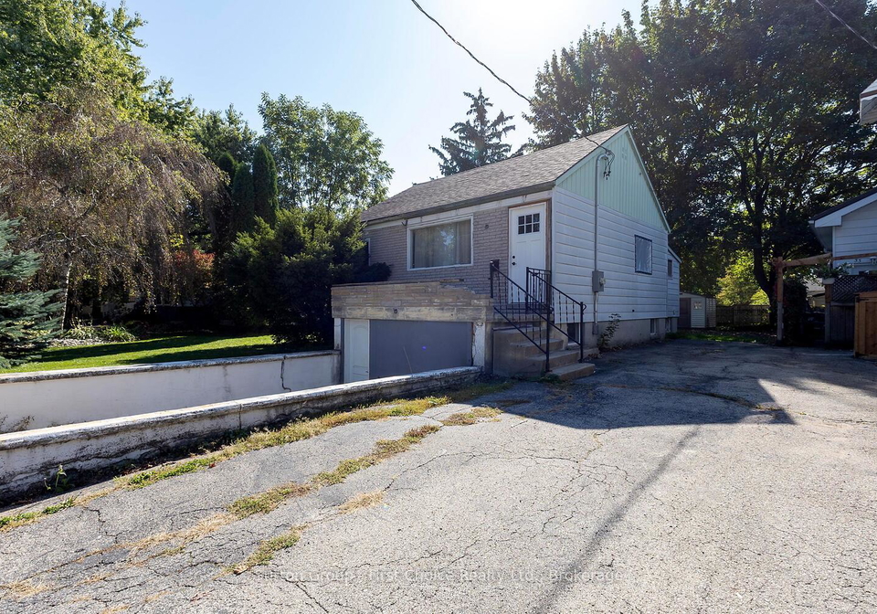 35-devon-street-stratford-ontario-x12446778