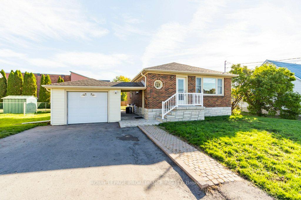 18-holmes-road-belleville-ontario-x12446837