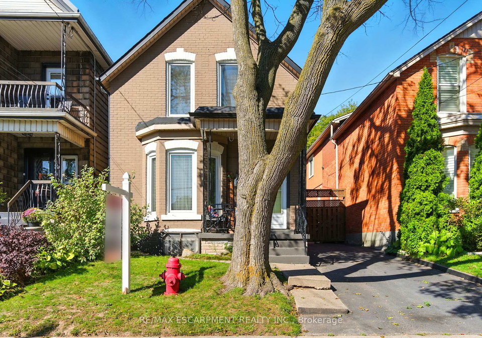 487-catharine-street-n-hamilton-ontario-x12446853
