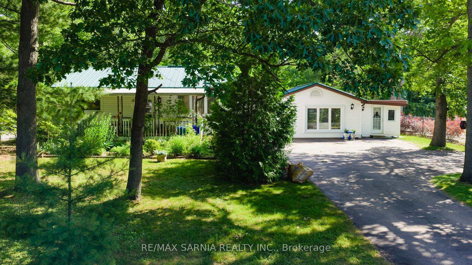 10148-port-franks-estates-drive-lambton-shores-ontario-x12446941