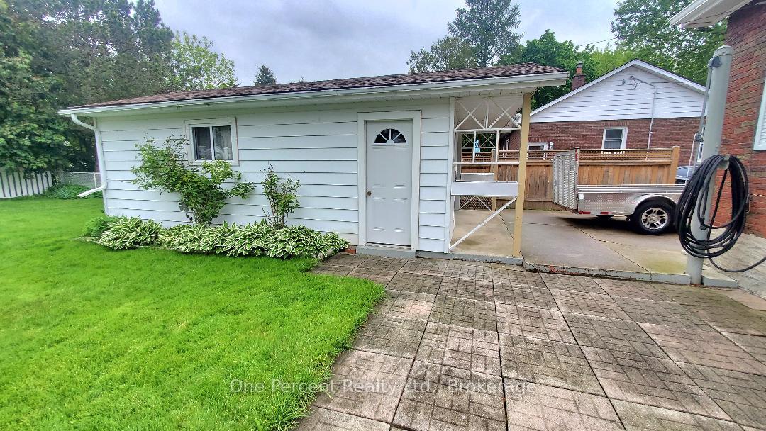 128-woods-street-stratford-ontario-x12446978