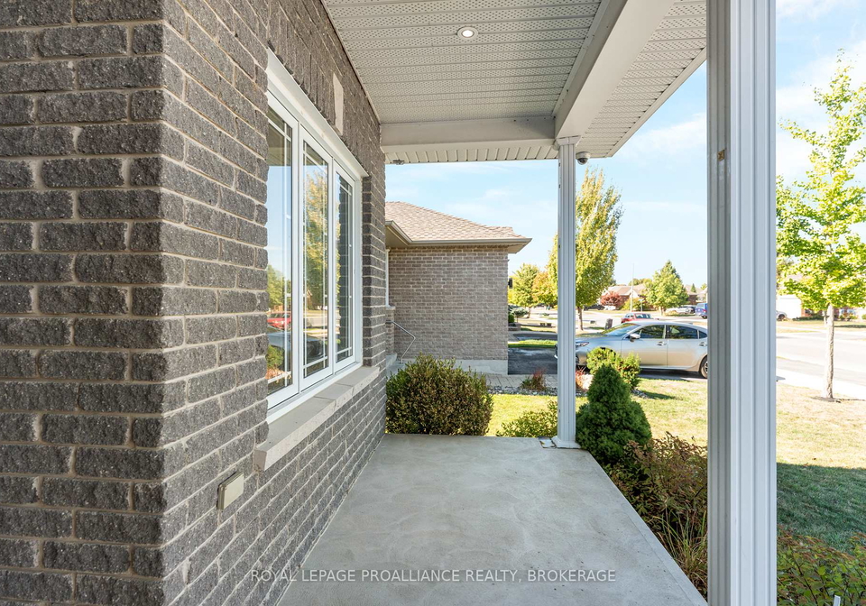 1105-crossfield-avenue-kingston-ontario-x12447196