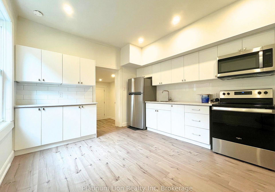 2426-cayuga-street-brantford-ontario-x12447355