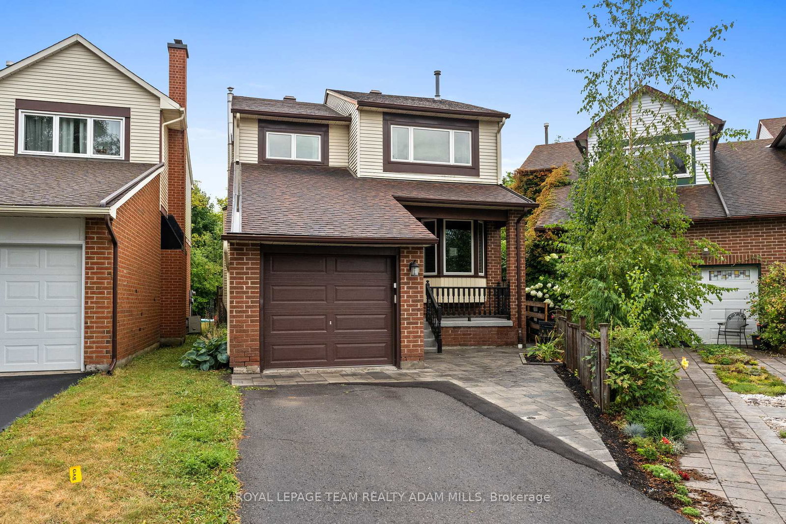 22-fireside-crescent-ottawa-ontario-x12447377