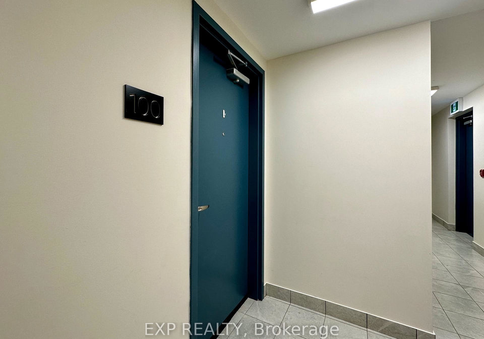 33-maple-grove-road-kanata-ontario-x12447563