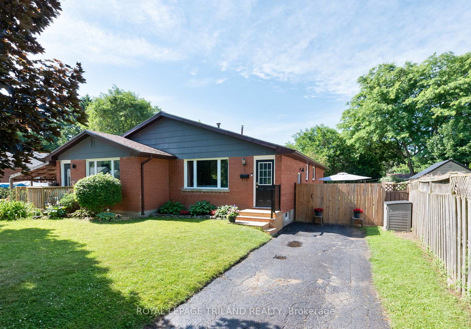 15-mohegan-crescent-london-east-ontario-x12447622