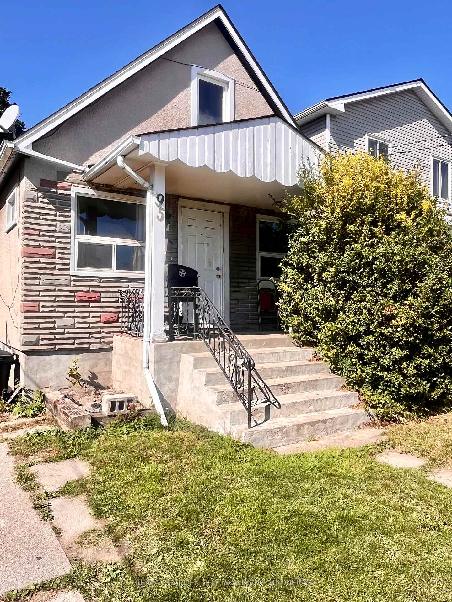 95-page-street-st-catharines-ontario-x12447814