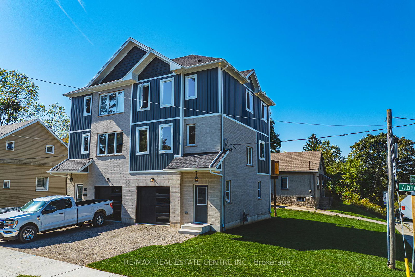 38-albert-street-cambridge-ontario-x12448004