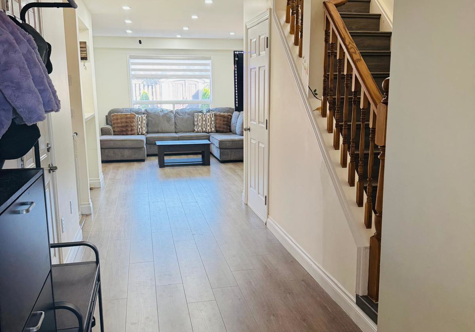 104-northcliffe-crescent-cambridge-ontario-x12448091