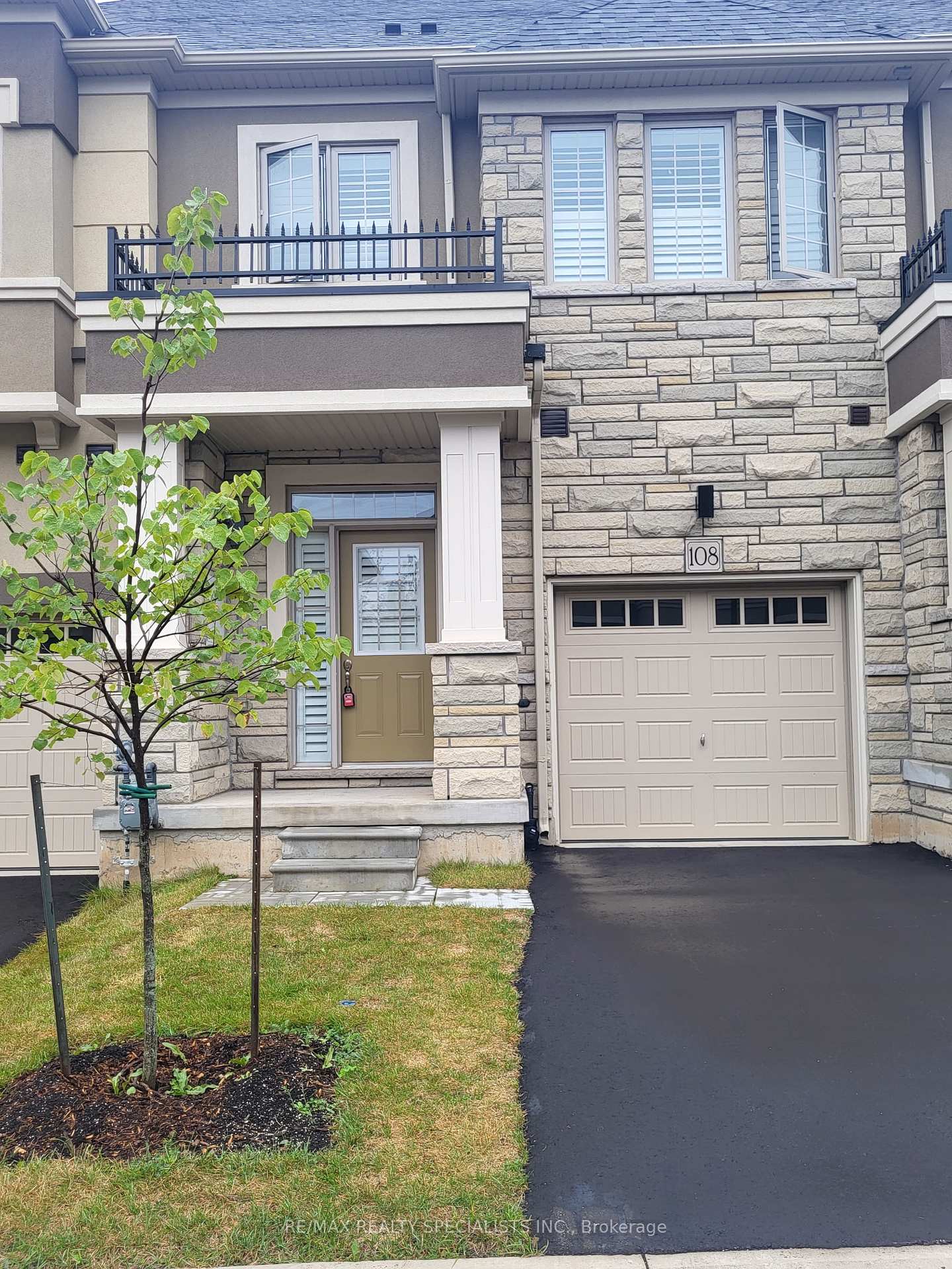305-garner-drive-w-hamilton-ontario-x12448225