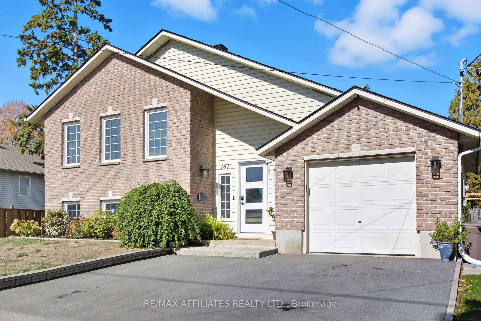 161-henry-street-carleton-place-ontario-x12448369
