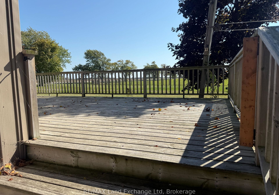 84947-bluewater-highway-ashfield-colborne-wawanosh-ontario-x12448405