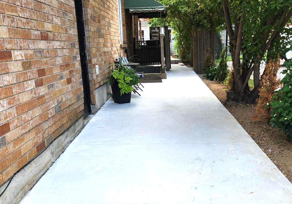 44-meadowlands-boulevard-hamilton-ontario-x12448558