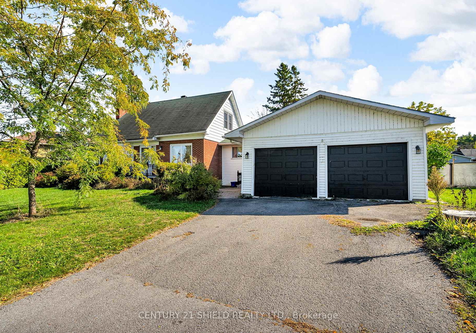 94-columbia-avenue-south-stormont-ontario-x12448777