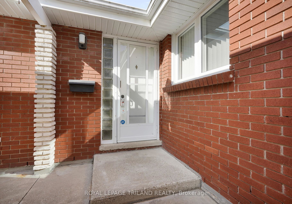 744-dalkeith-avenue-london-north-ontario-x12448836