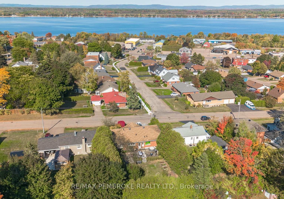 526-esther-street-pembroke-ontario-x12448956
