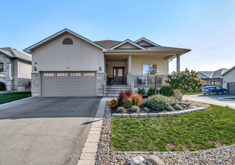 10-conger-drive-prince-edward-county-ontario-x12449030