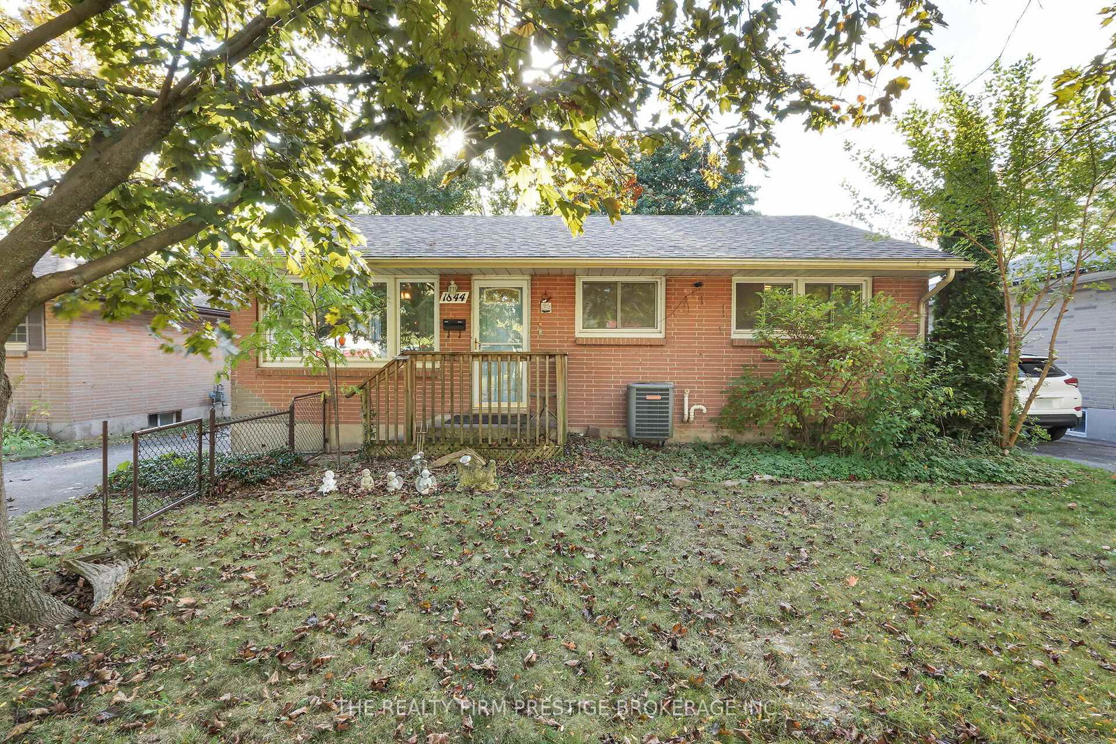 1844-royal-crescent-london-east-ontario-x12449048