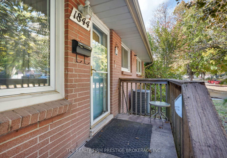 1844-royal-crescent-london-east-ontario-x12449048