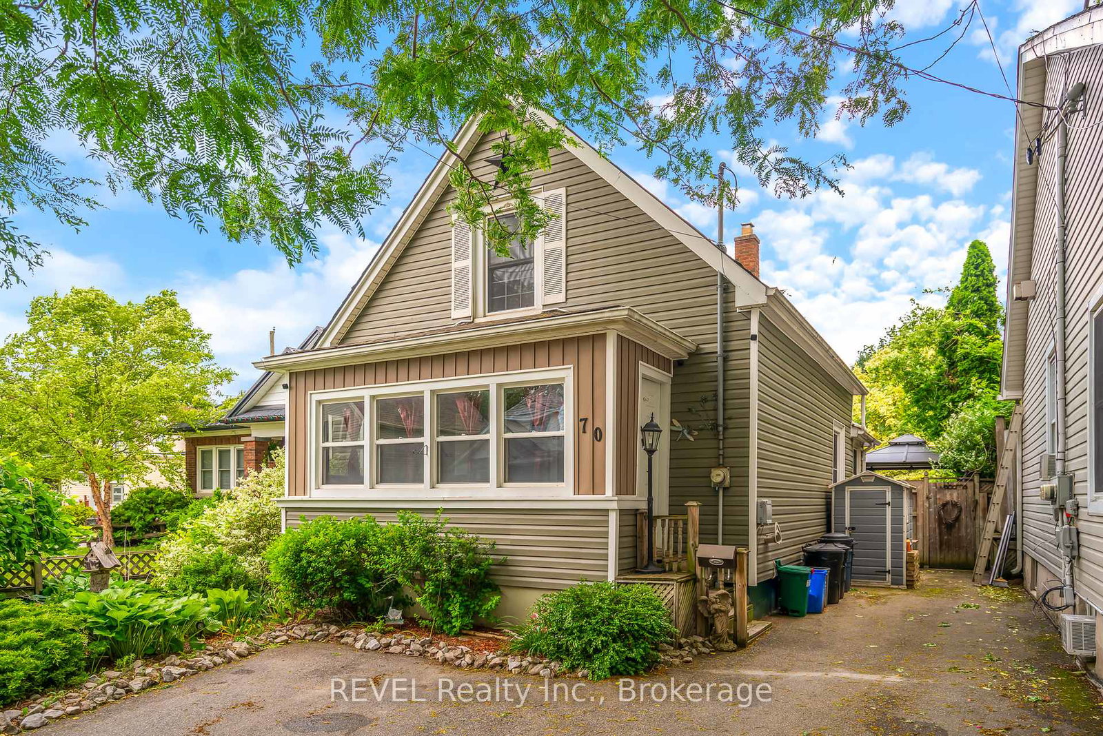 70-york-street-st-catharines-ontario-x12449151
