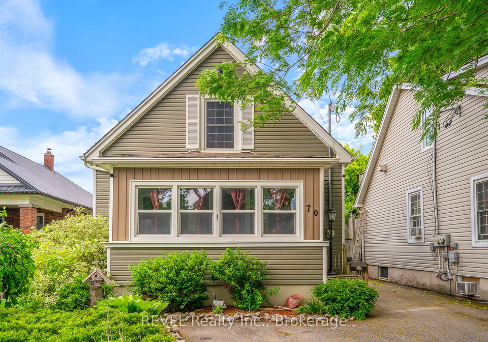70-york-street-st-catharines-ontario-x12449151