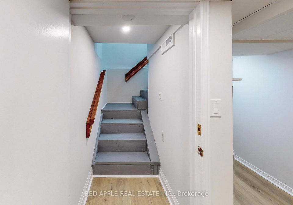 76-west-1st-street-hamilton-ontario-x12449264