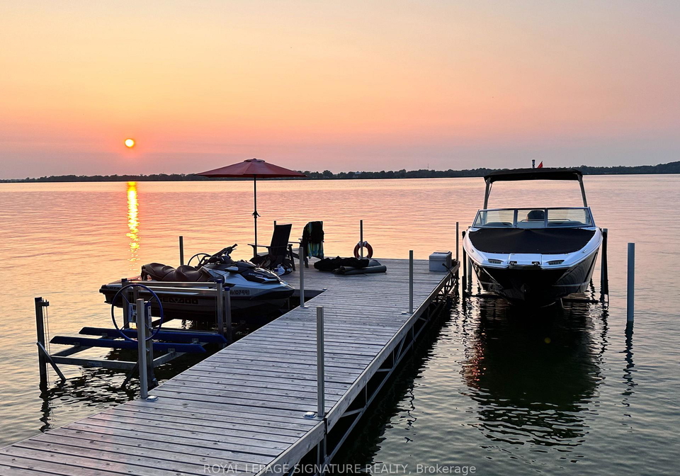 318-island-road-prince-edward-county-ontario-x12449378