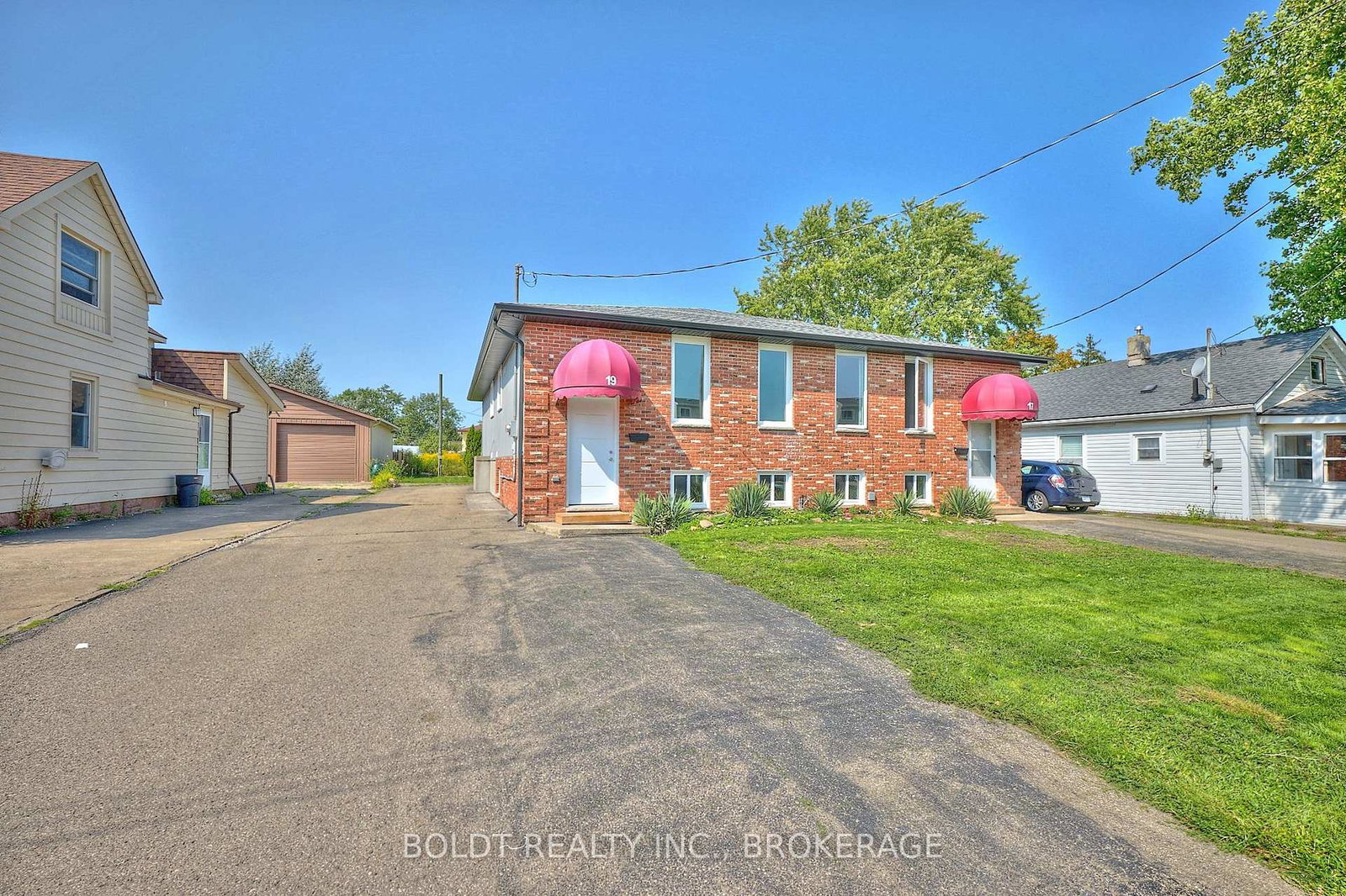 19-colborne-street-thorold-ontario-x12449385