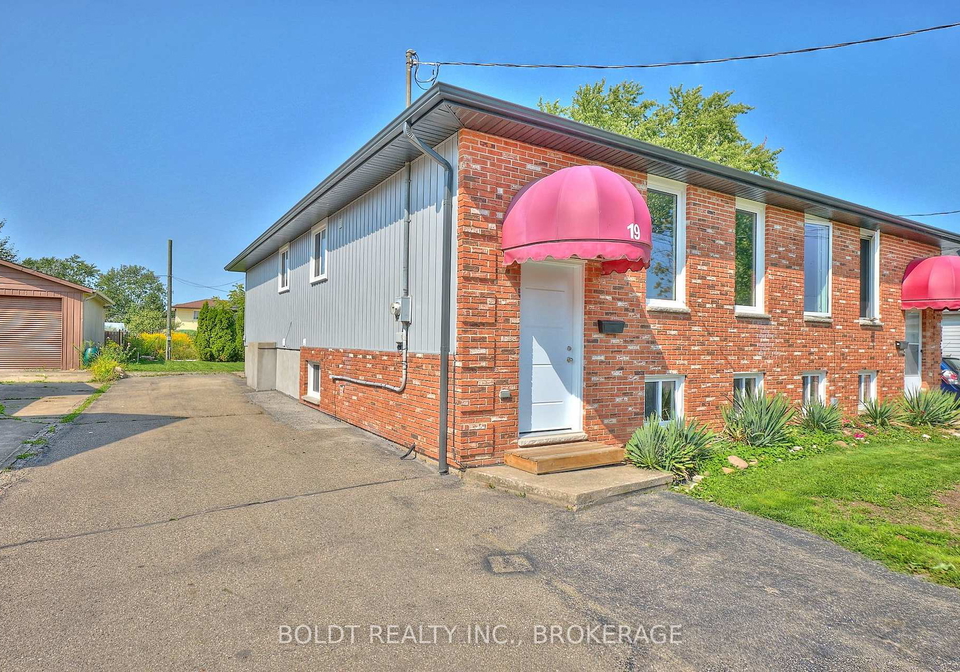 19-colborne-street-thorold-ontario-x12449385