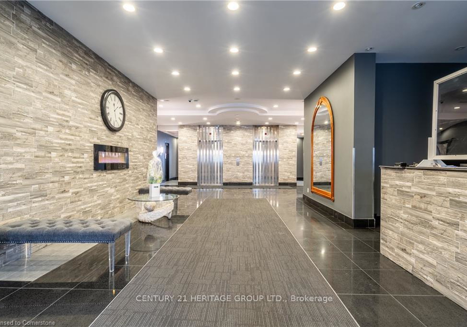 135-james-street-s-hamilton-ontario-x12449583