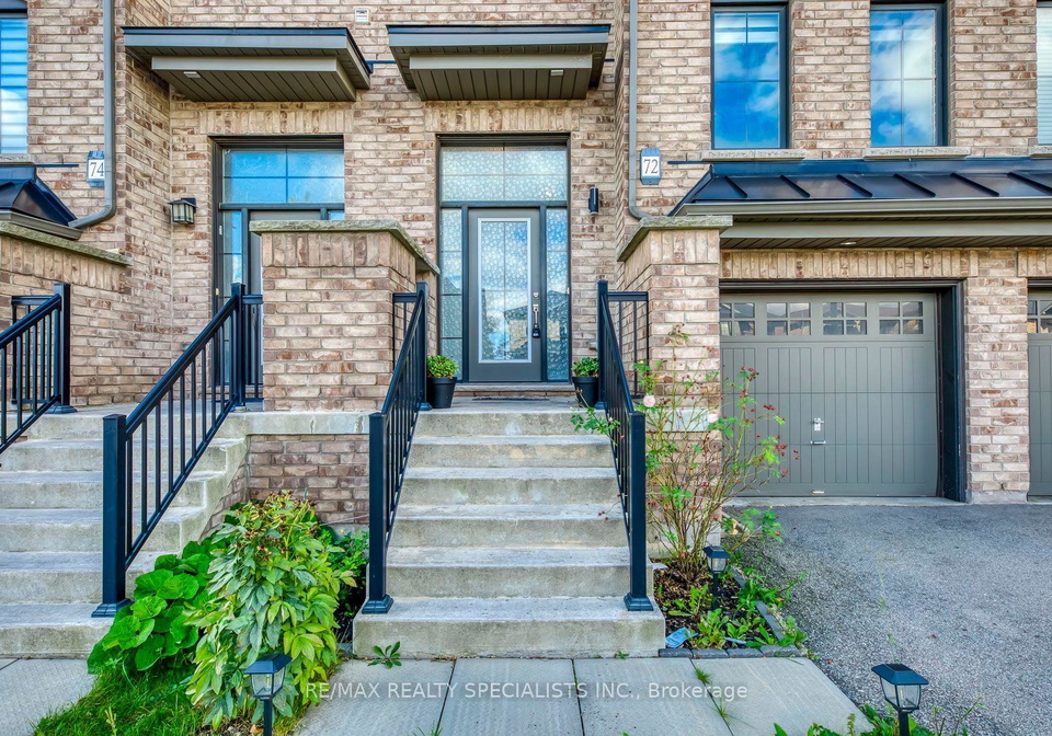 72-crafter-crescent-hamilton-ontario-x12449597