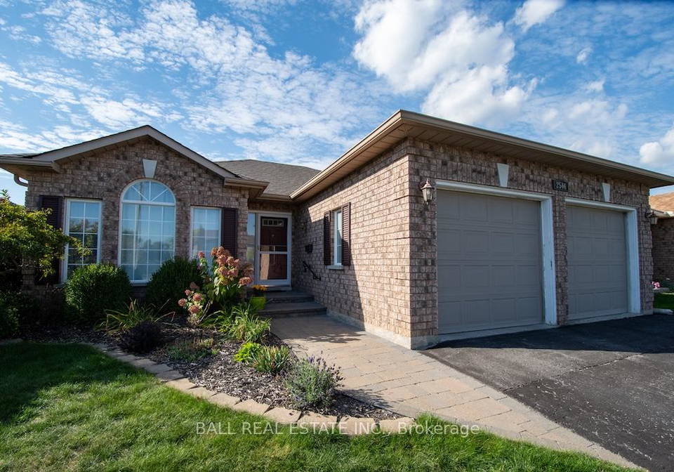 2546-marsdale-drive-peterborough-ontario-x12449613