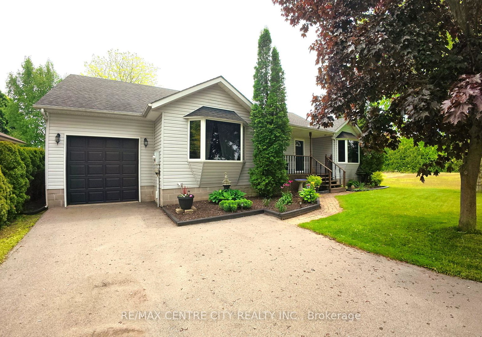 212-queen-street-west-elgin-ontario-x12449738