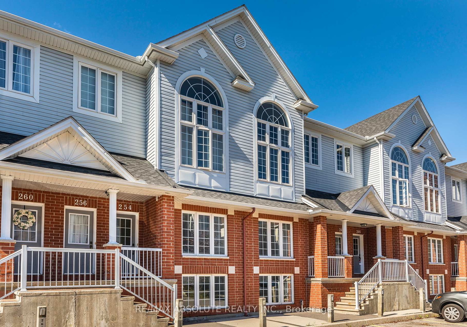 254-gershwin-private-ottawa-ontario-x12449870