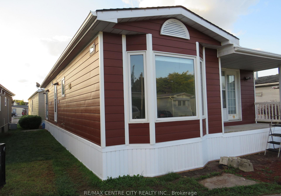 2189-dundas-street-e-london-east-ontario-x12449954