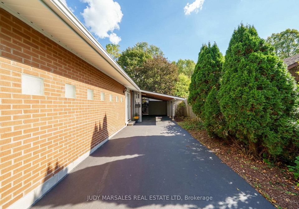28-pleasant-avenue-hamilton-ontario-x12450246