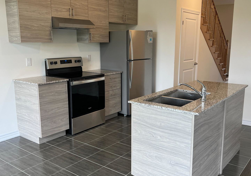16-hillcroft-way-kawartha-lakes-ontario-x12450265