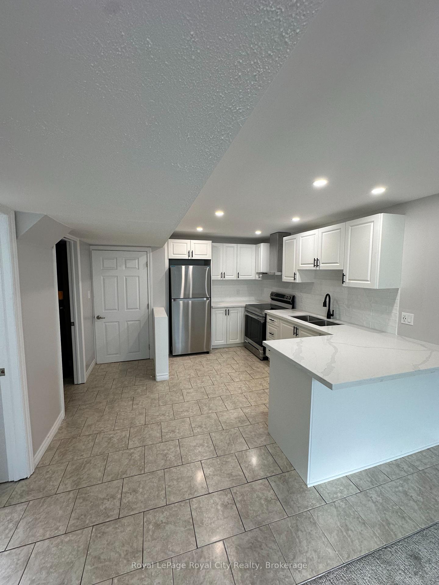 6-maude-lane-guelph-ontario-x12450285