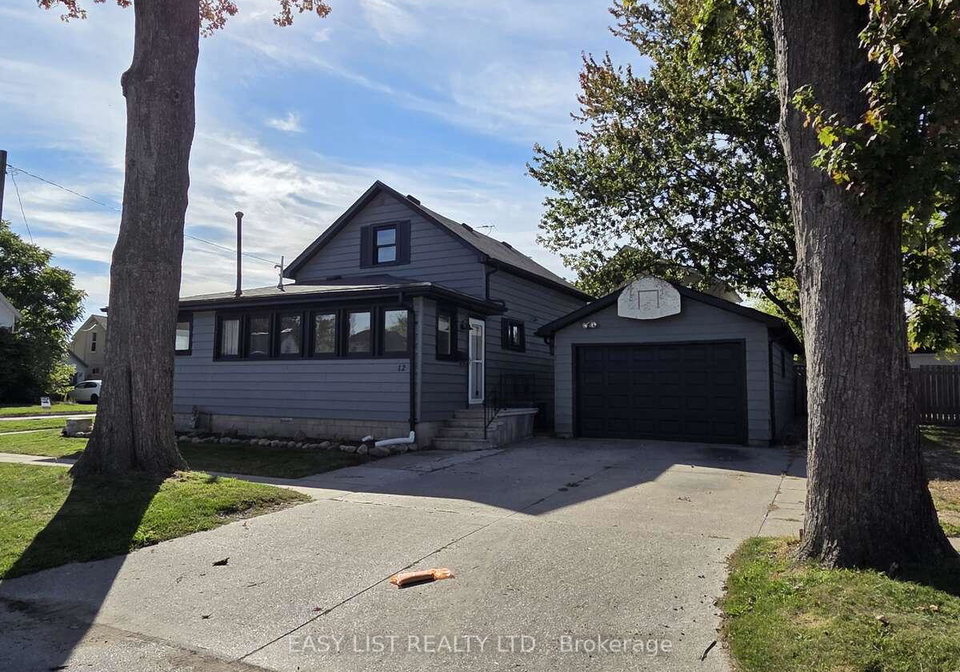 12-montgomery-street-leamington-ontario-x12450349