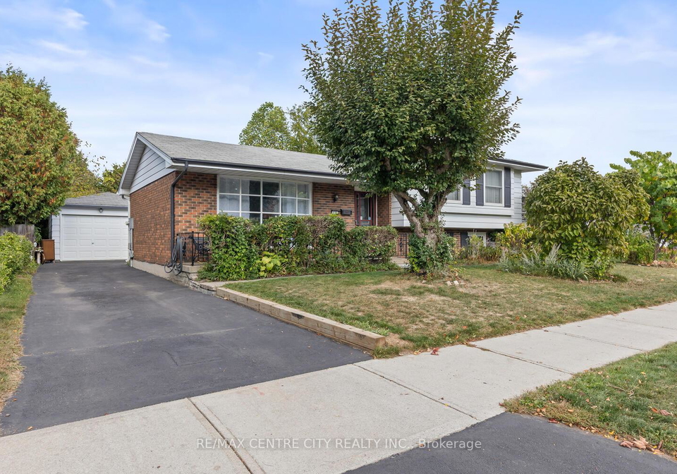 690-grenfell-drive-london-north-ontario-x12450390