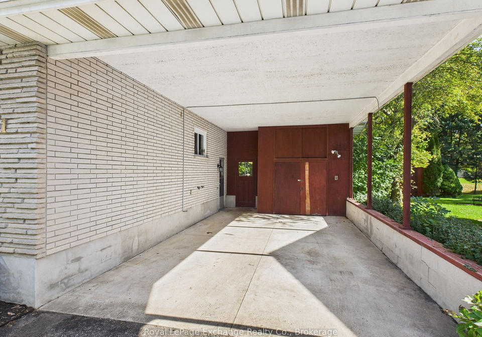 521-shuter-street-north-huron-ontario-x12450494