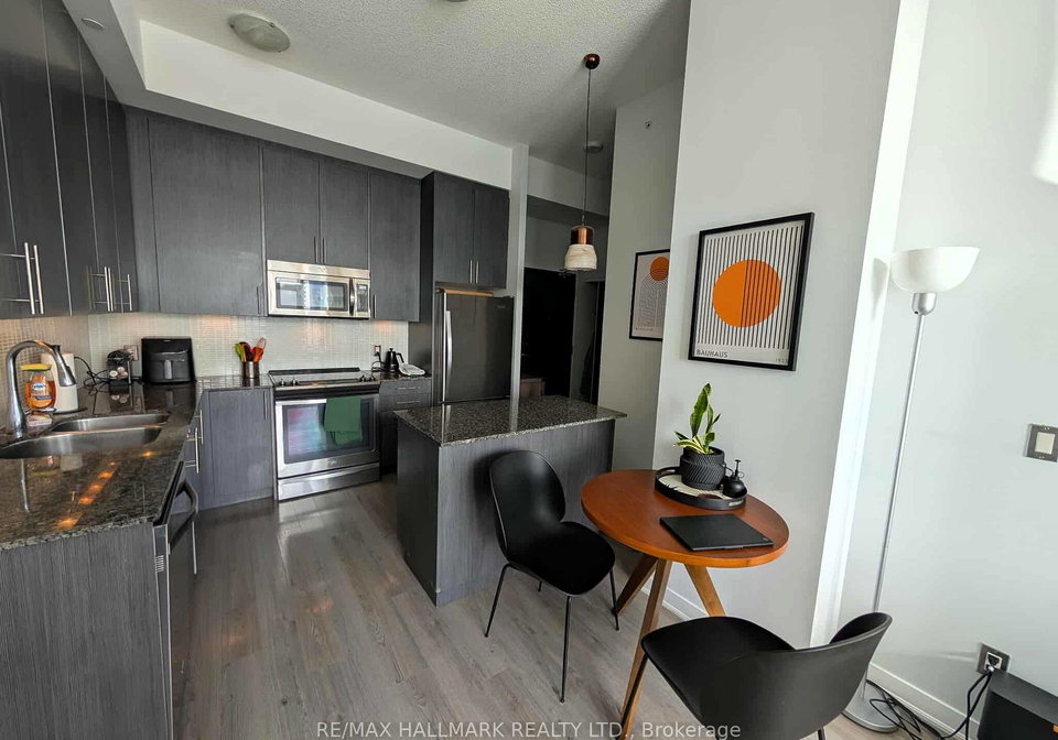 85-duke-street-w-kitchener-ontario-x12450554