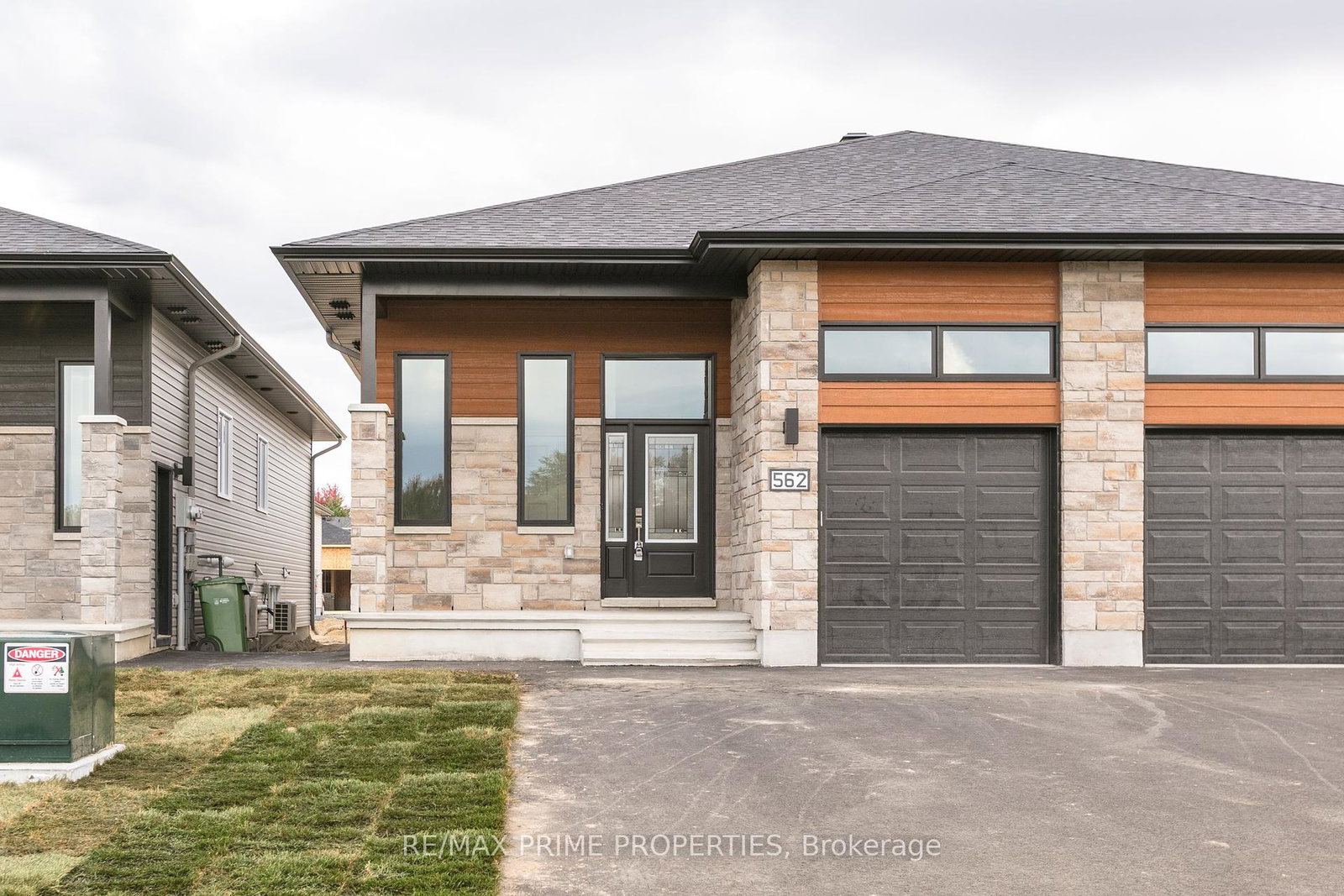 562-regina-street-russell-ontario-x12450611