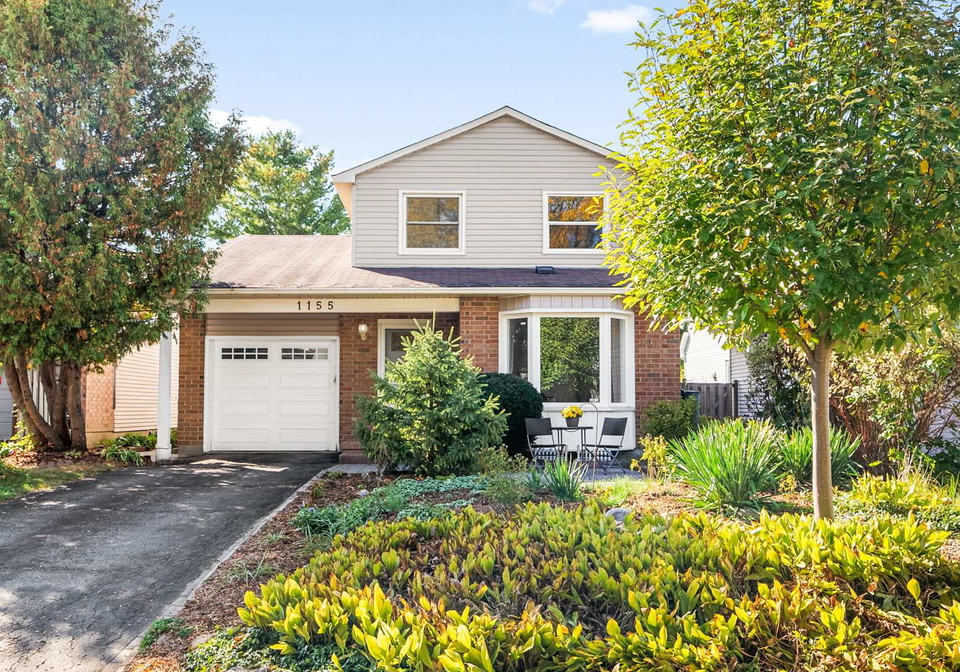 1155-sauterne-park-ottawa-ontario-x12450686